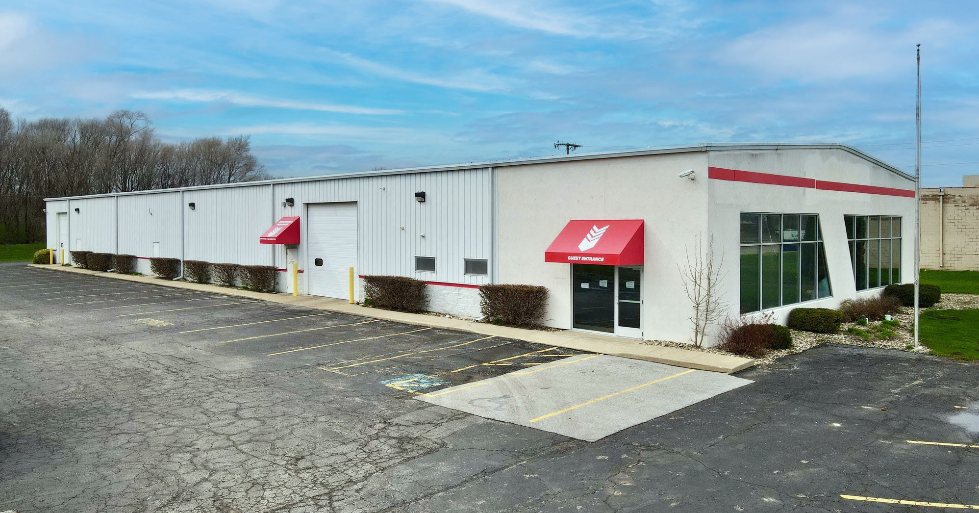 1575 N Bendix Dr, South Bend, IN 46628