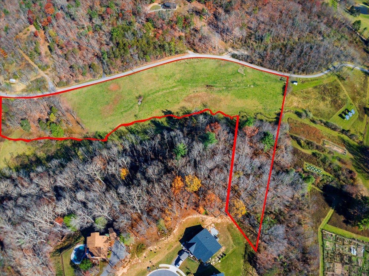 500 Bishop Rd, Blacksburg, VA 24060