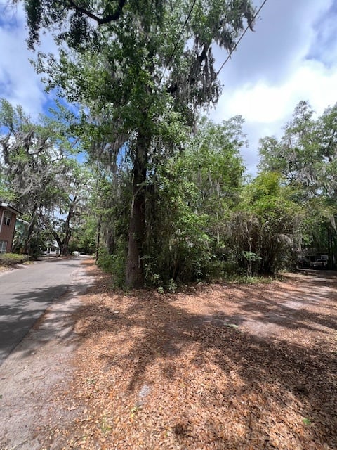 130 NW 9Th Ter, Gainesville, FL 32601