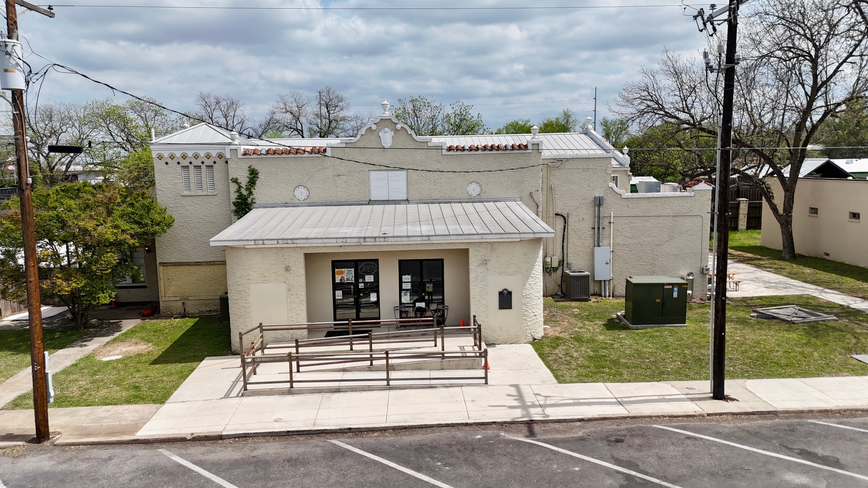 523 Seventh St, Comfort, TX 78013