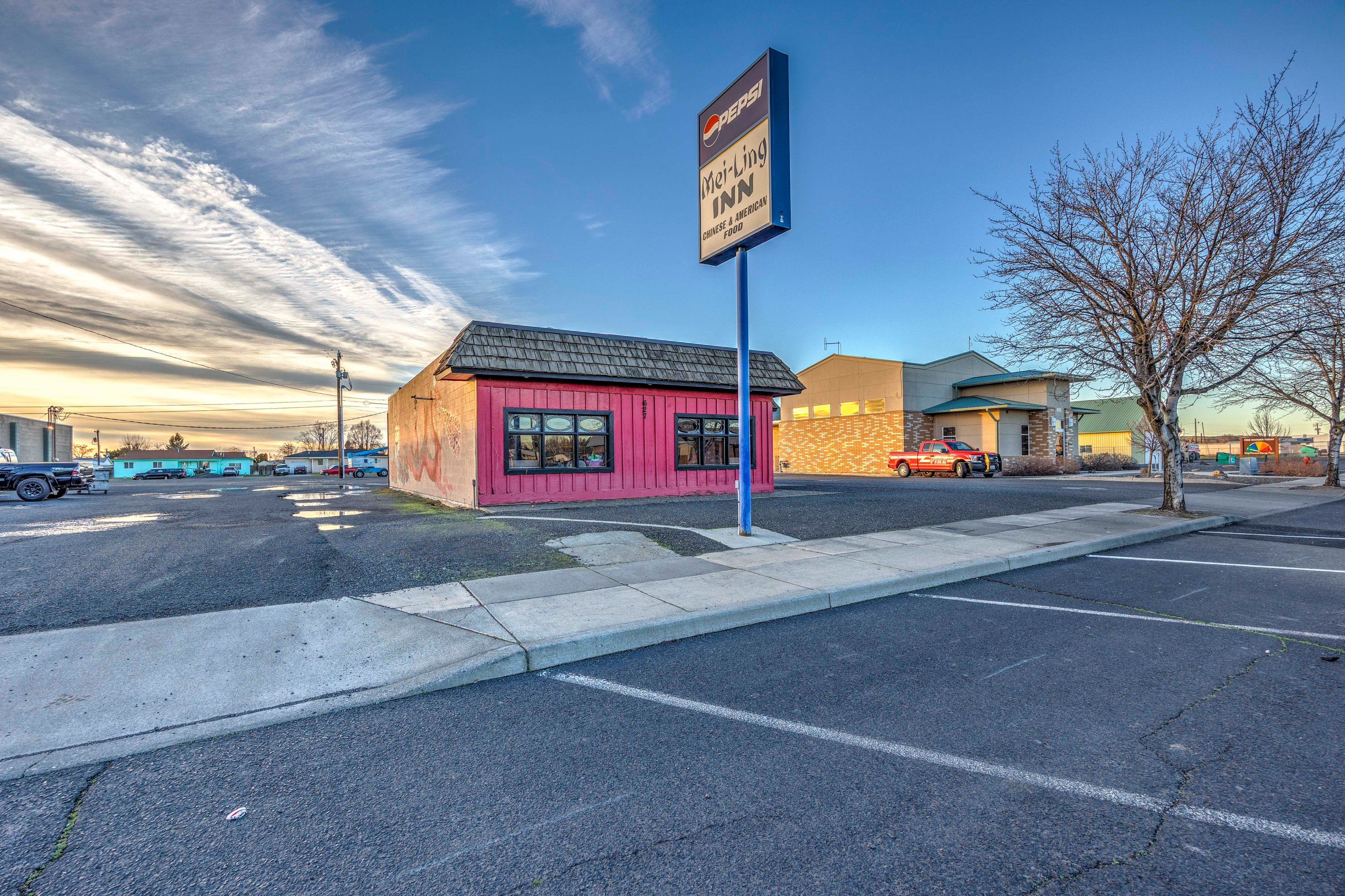 627 S Columbia Ave, Connell, WA 99326