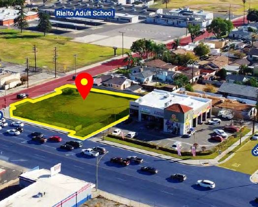 305 W Foothill Blvd, Rialto, CA 92376