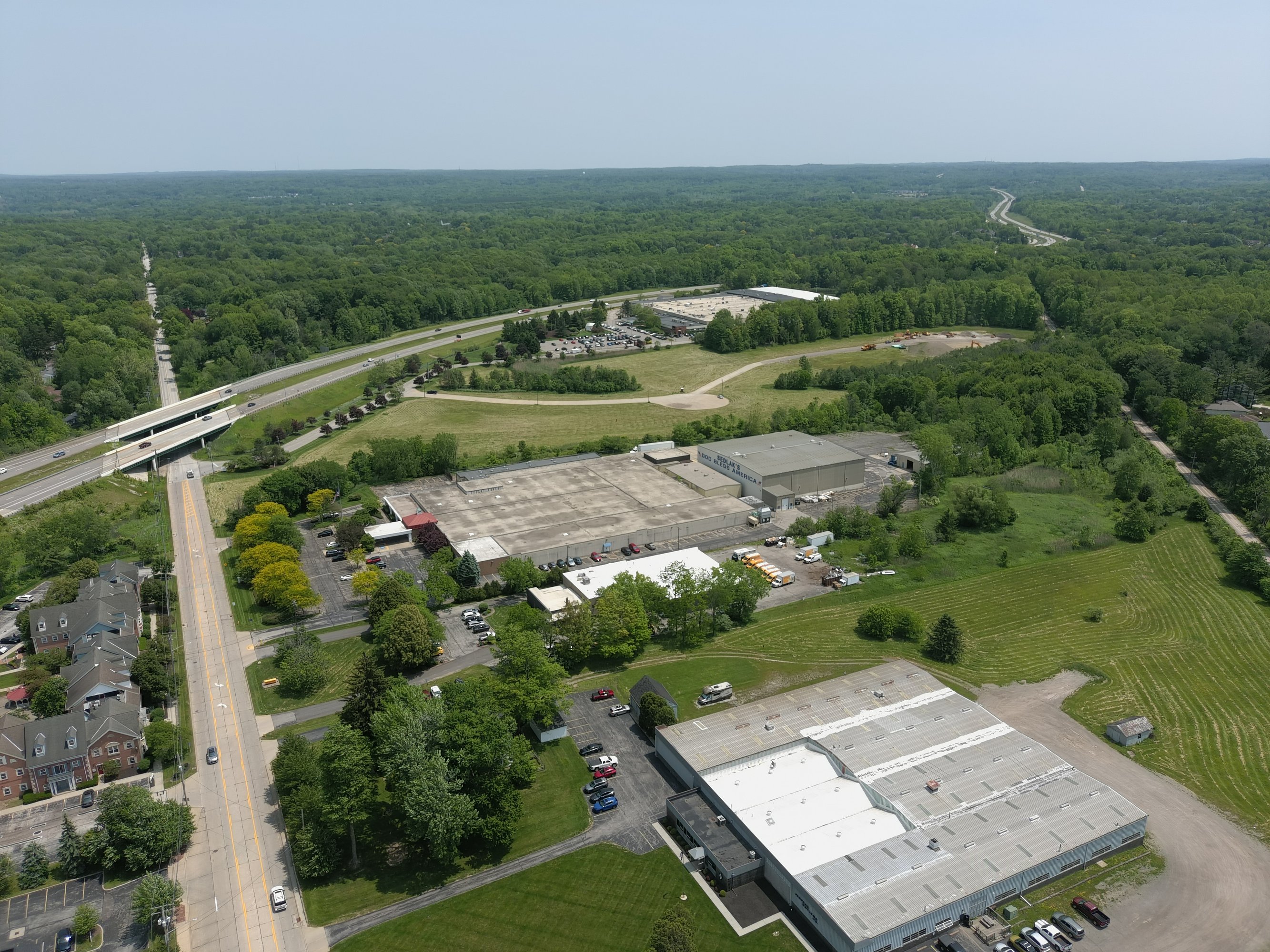 34280 Solon Rd, Solon, OH 44139