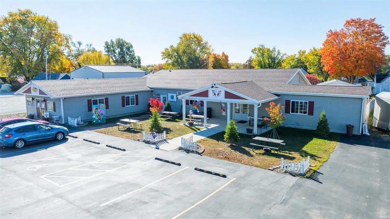12150 N Us Highway 421, Monticello, IN 47960