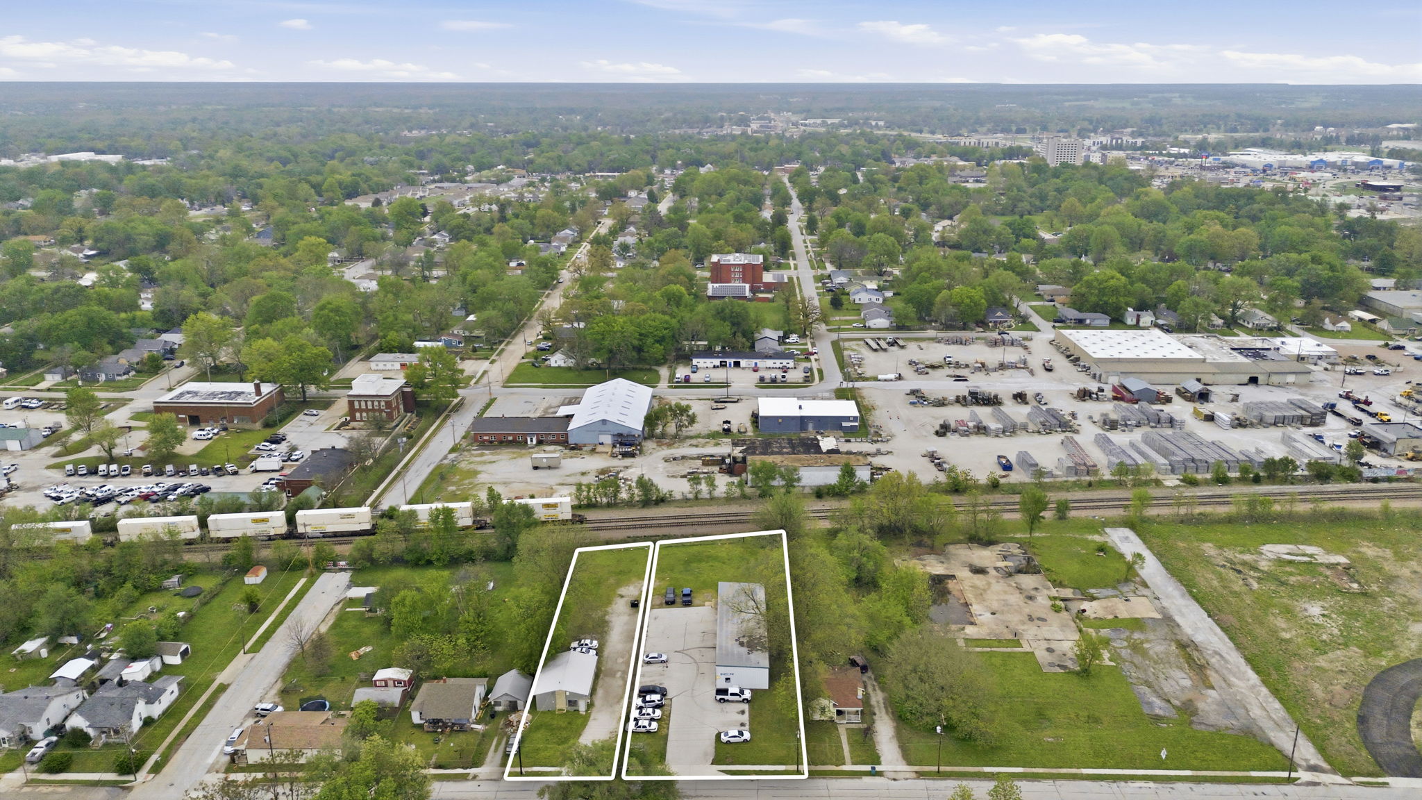 1525 East Florida St, Springfield, MO 65803