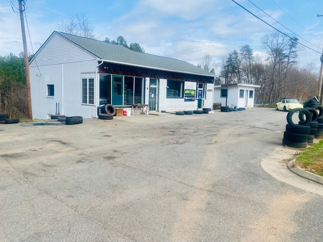 21912 Al Philpott Hwy, Spencer, VA 24165