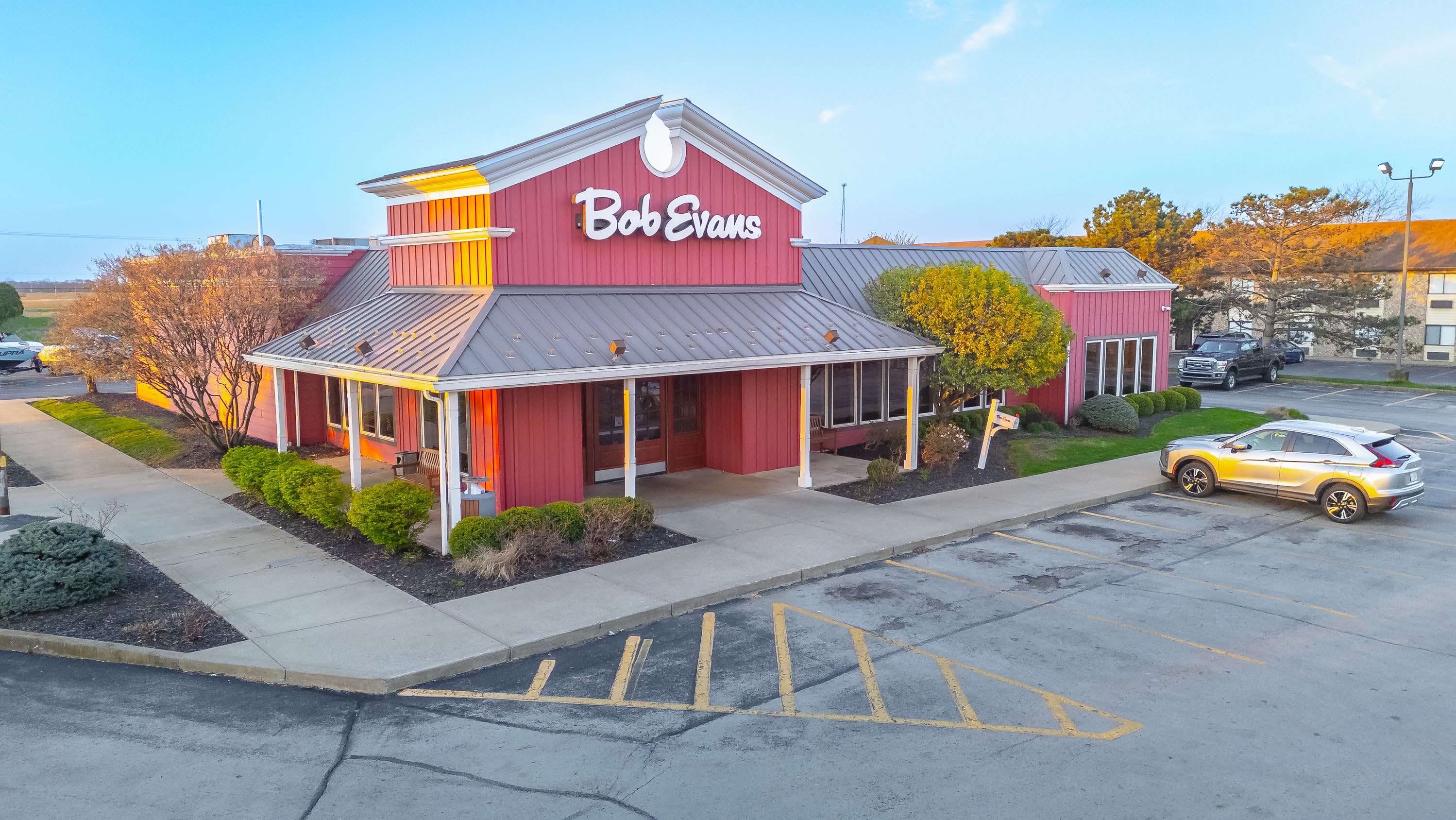 11477 Allen Rd, Jeffersonville, OH 43128