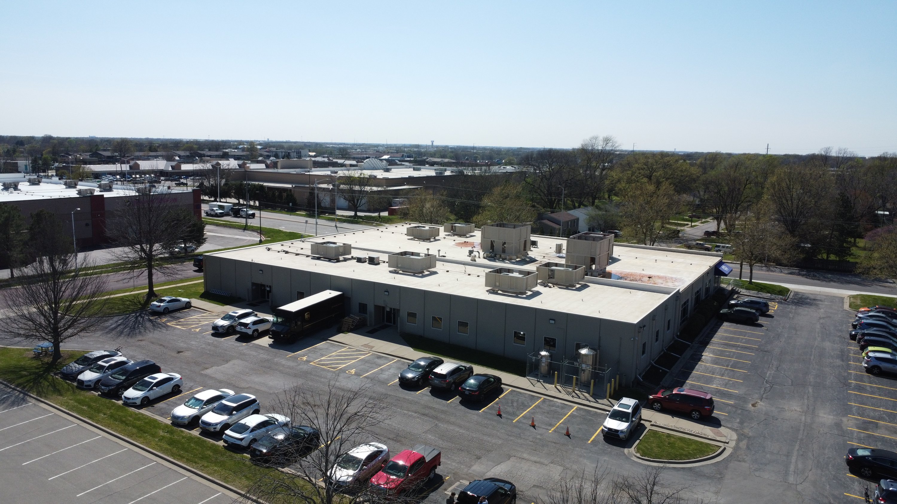 9221 Quivira Rd, Overland Park, KS 66215