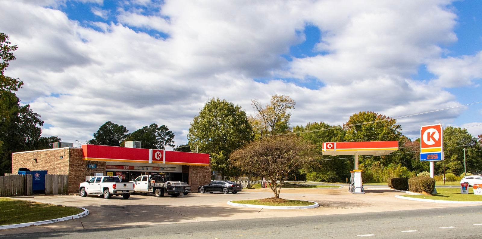 7702 Pines Rd, Shreveport, LA 71129