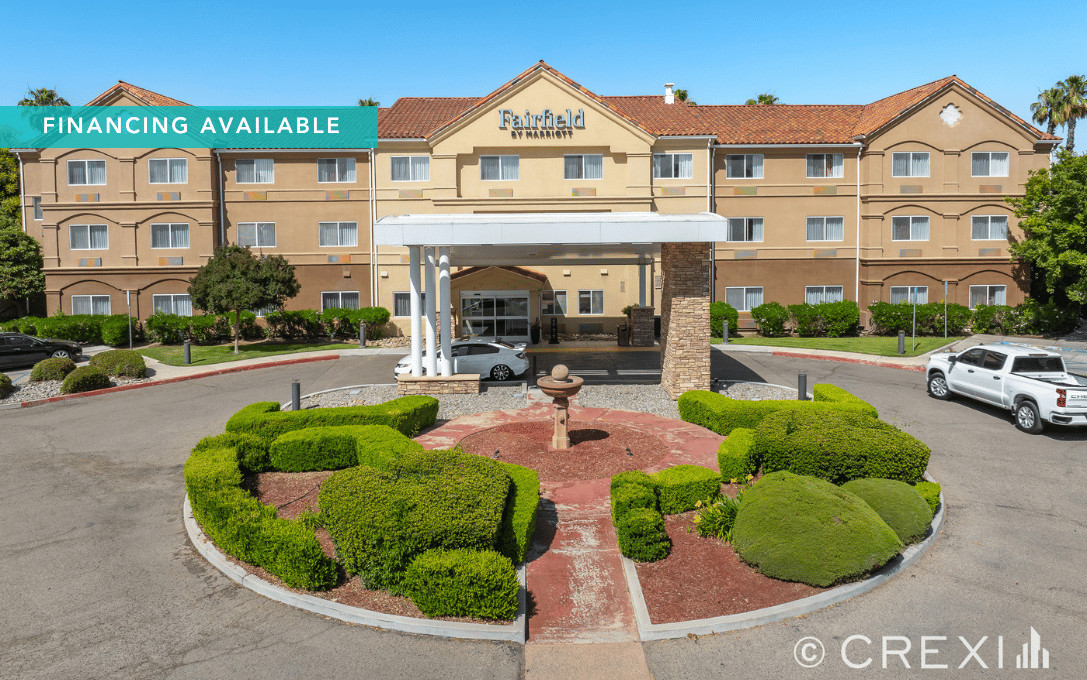 140 S Akers St, Visalia, CA 93291