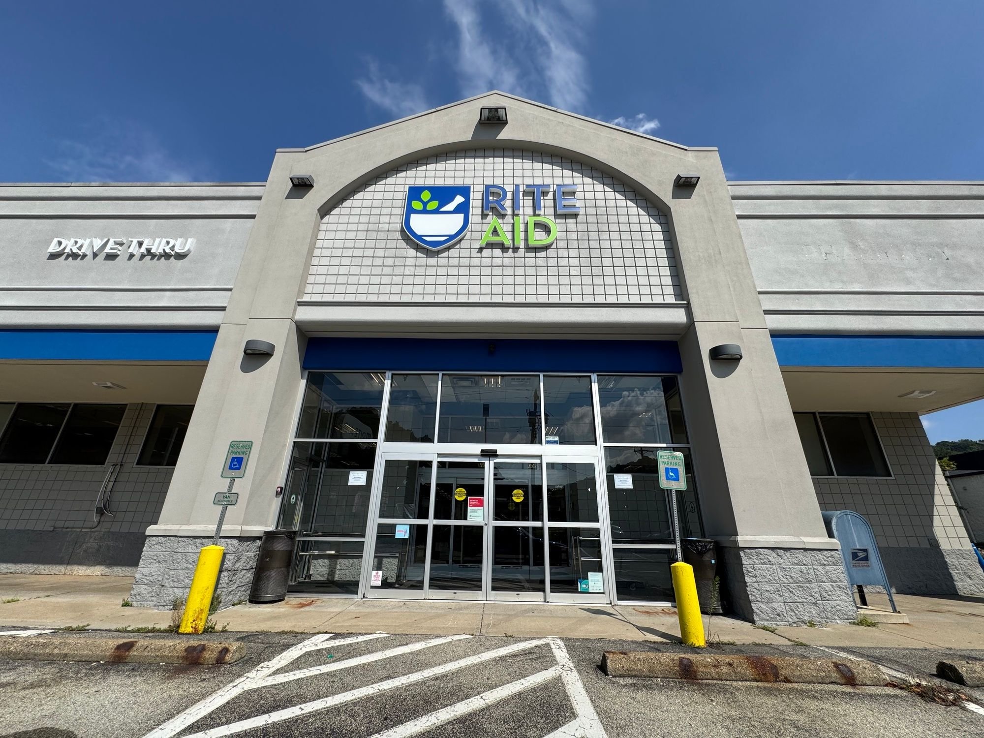 1804 Golden Mile Hwy, Pittsburgh, PA 15239