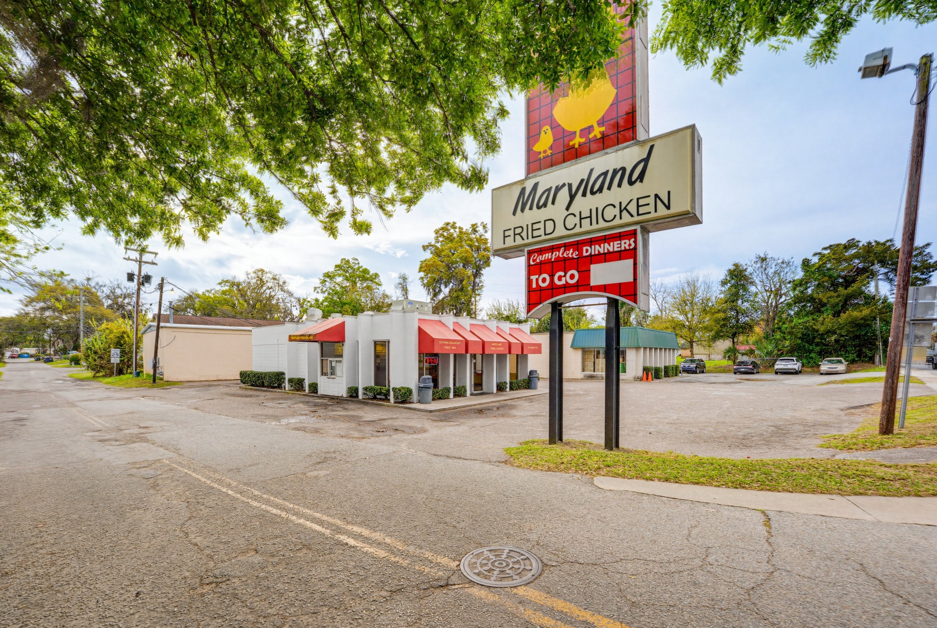 111 Ribaut Rd, Beaufort, SC 29902