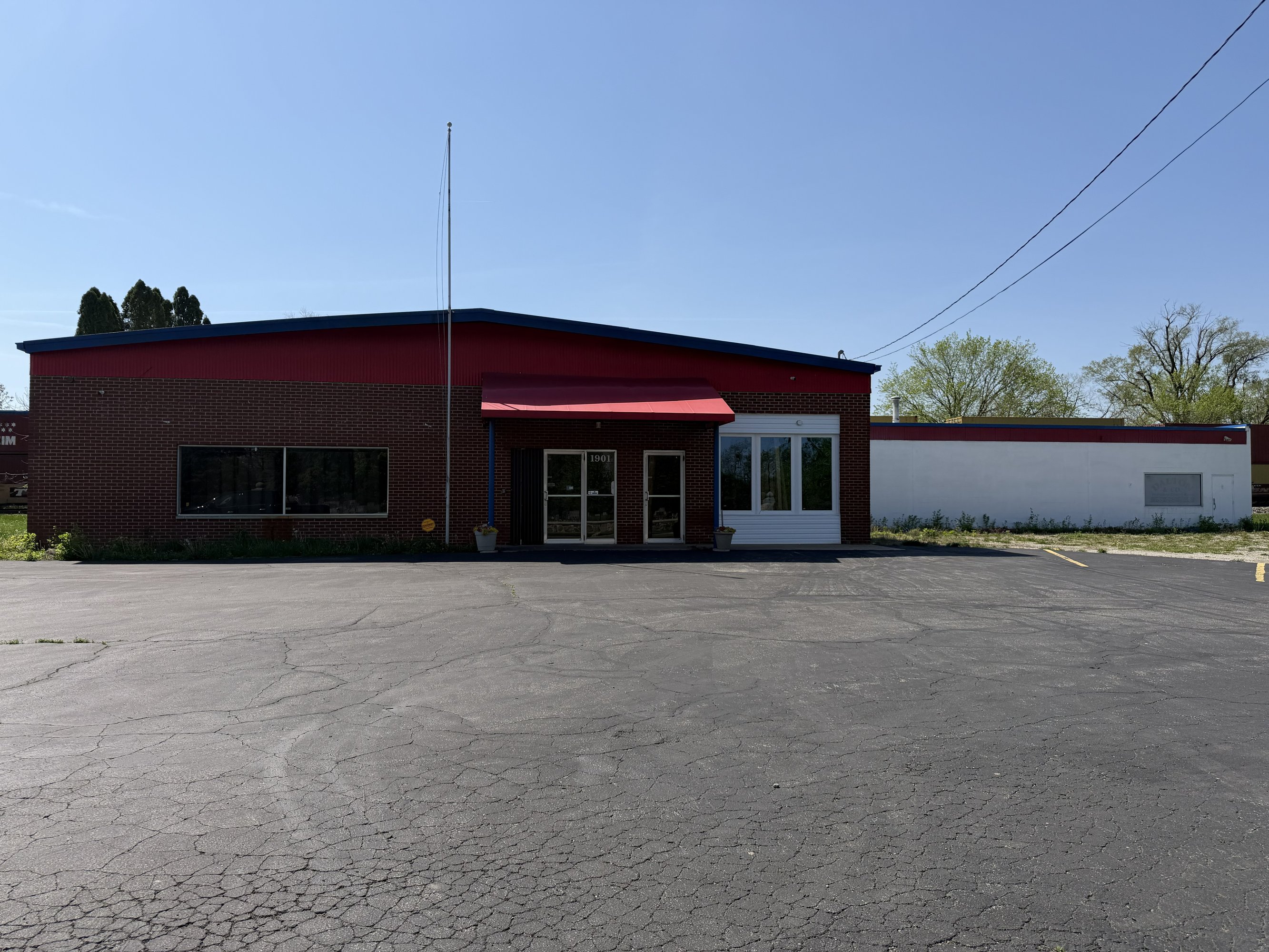 1901 West Kilgore Ave, Muncie, IN 47303