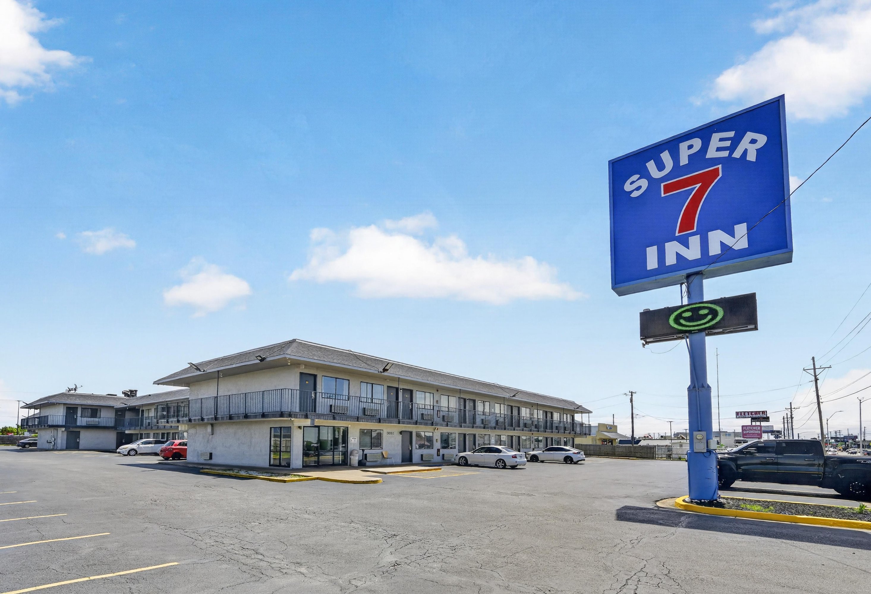3031 S Range Line Rd, Joplin, MO 64804