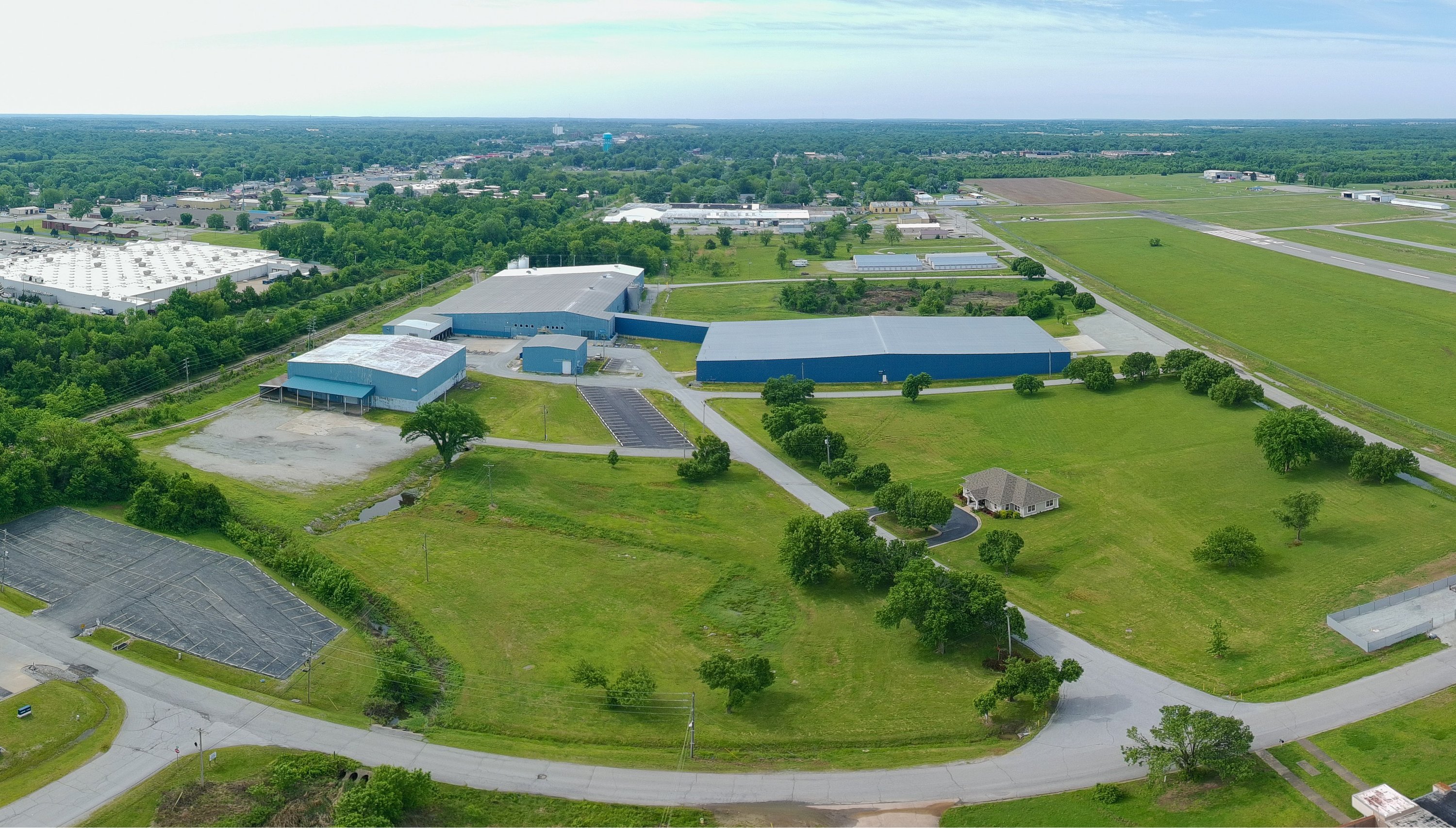2400 NW Industrial Pkwy, Miami, OK 74354