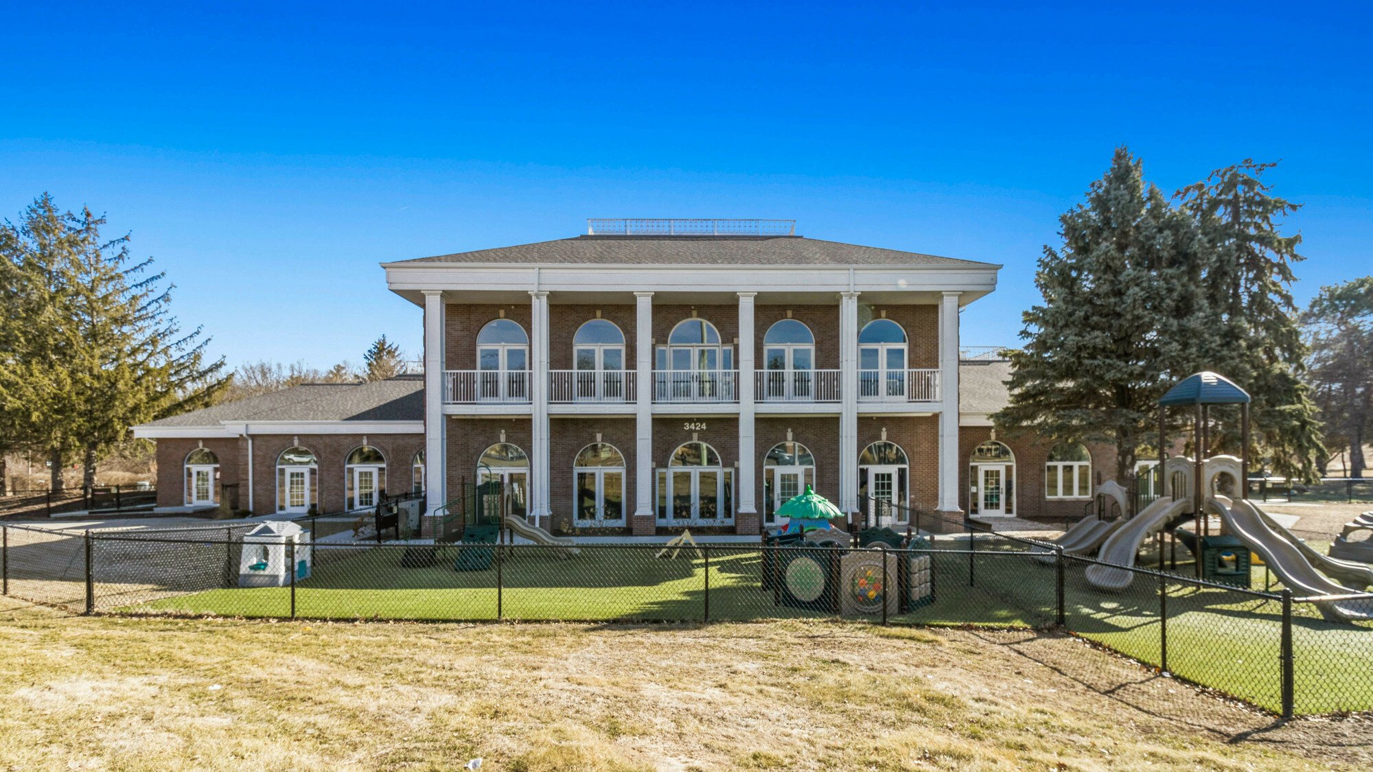 3424 Ep True Pkwy, West Des Moines, IA 50265