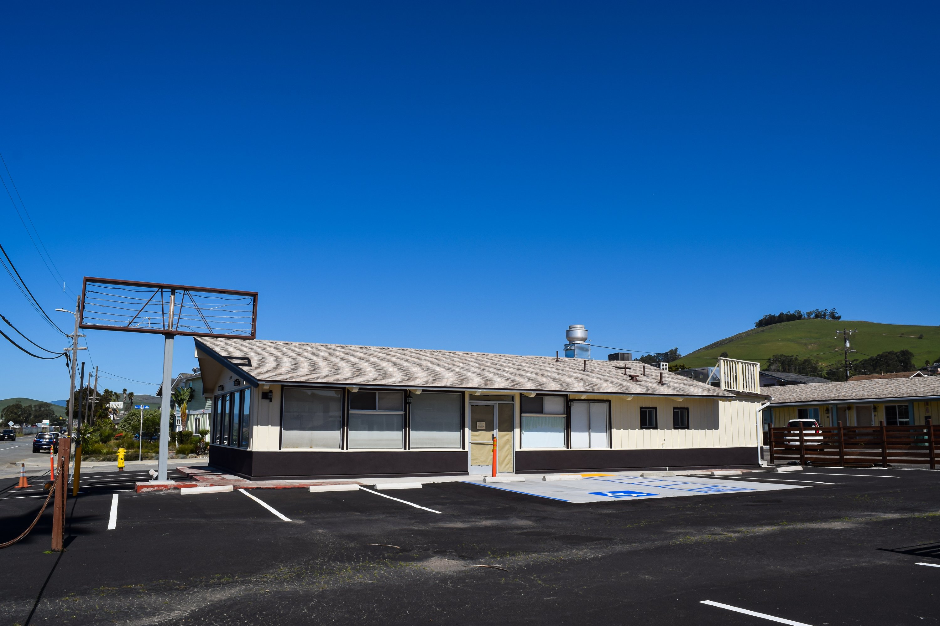 2490 Main St, Morro Bay, CA 93442
