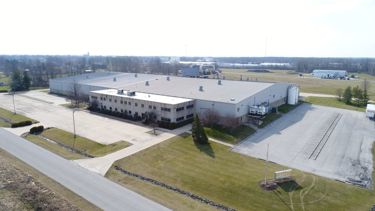 1615 W Mcdonald St, Hartford City, IN 47348