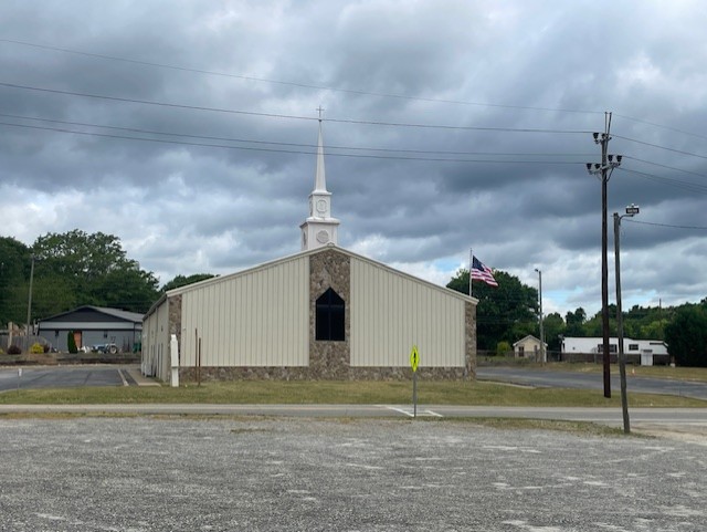 2130 Caldwell Rd, Una, SC 29378