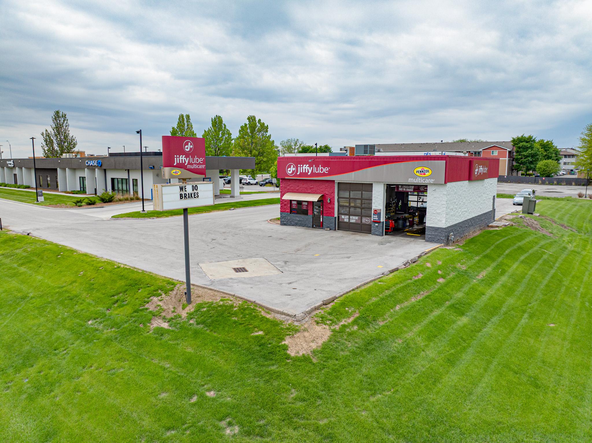 6136 SE 14Th St, Des Moines, IA 50320