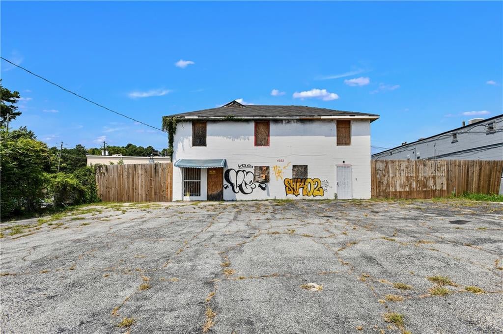 4022 Glenwood Rd, Decatur, GA 30032