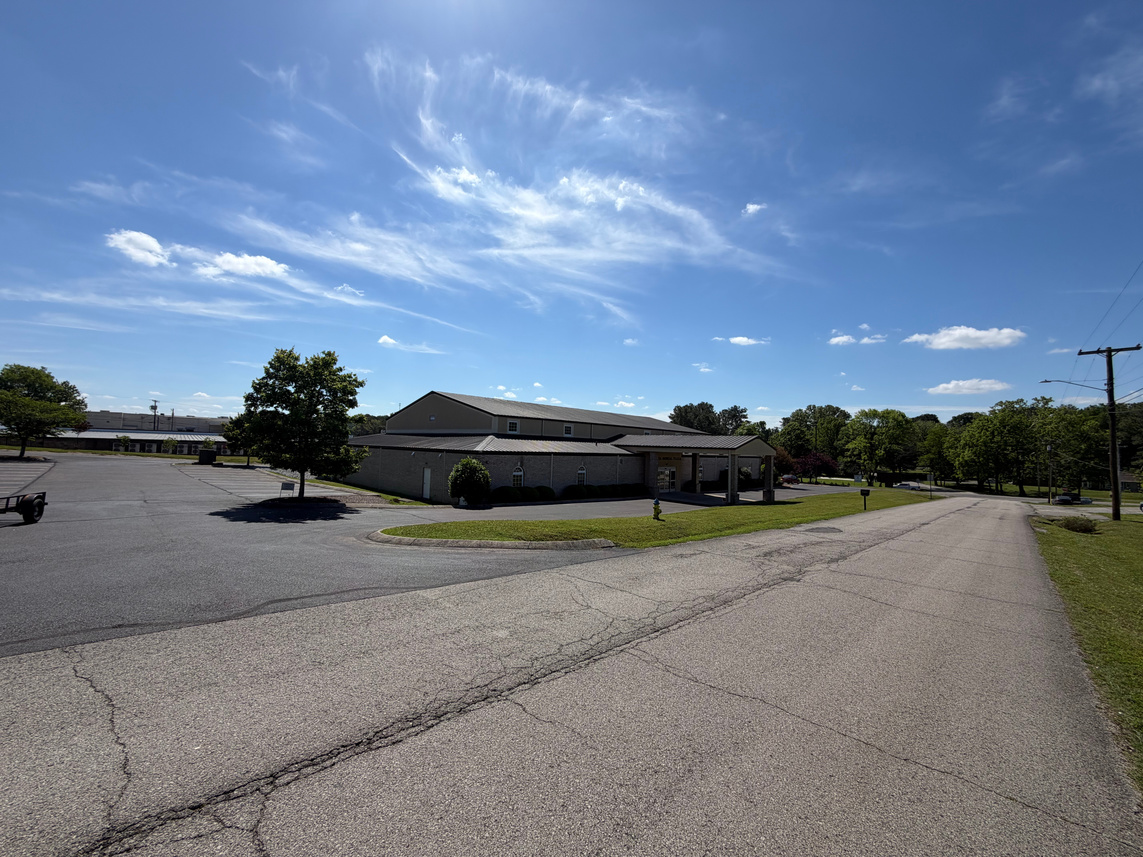 2602 Trotwood Ave, Columbia, TN 38401