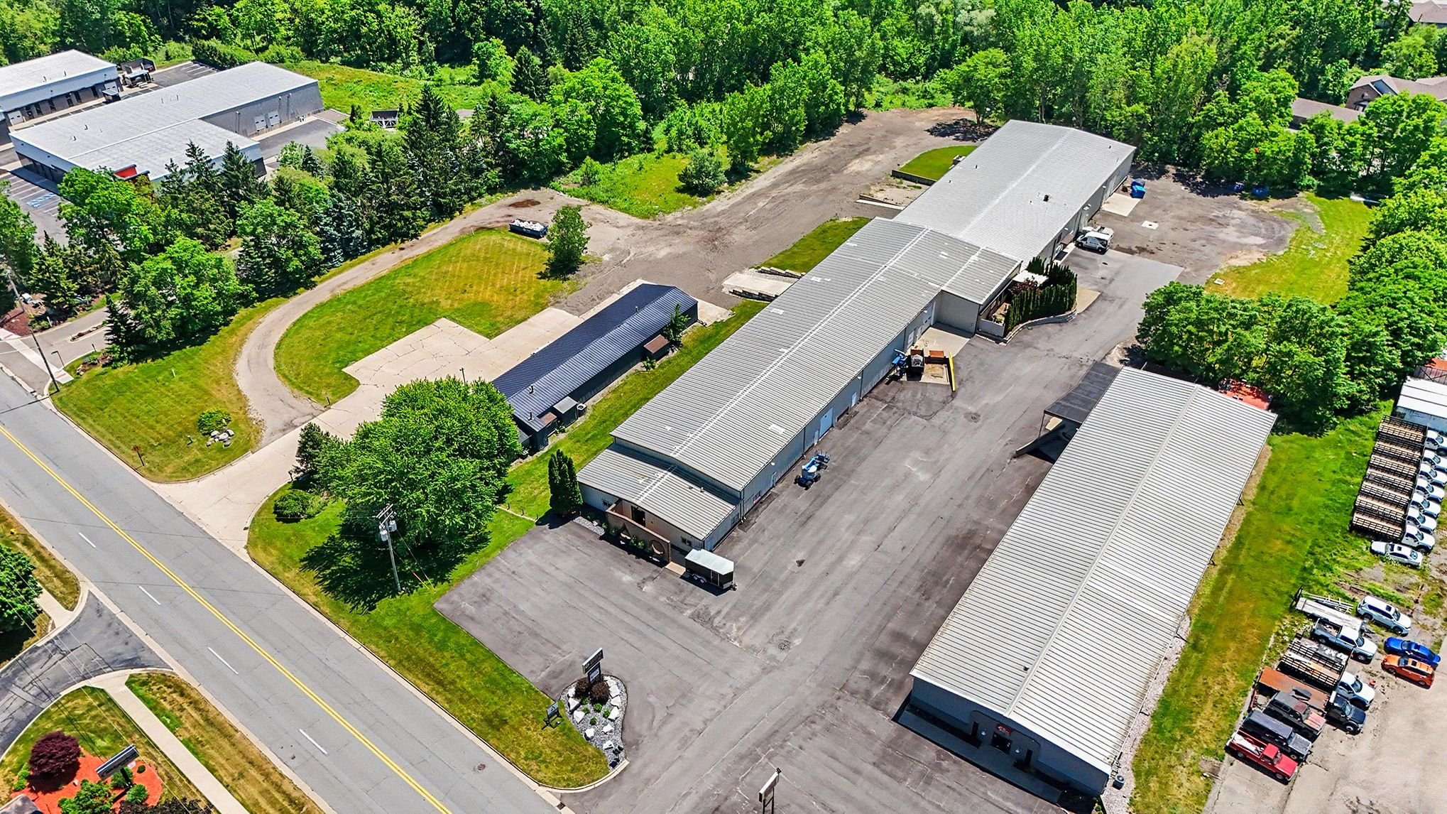 2758 3 Mile Rd Northwest, Grand Rapids, MI 49534