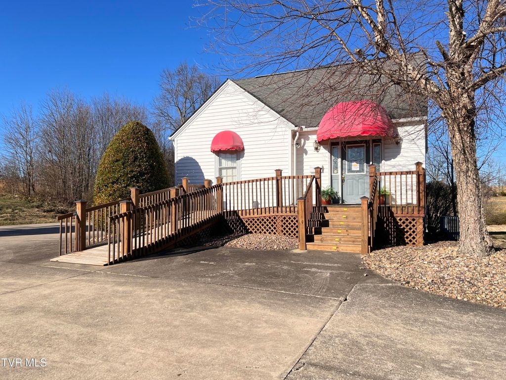 3509 Andrew Johnson Hwy, Greeneville, TN 37745