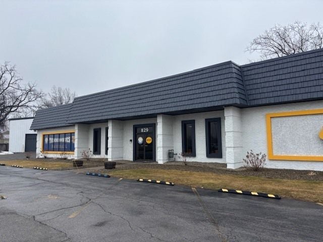 829 Sheridan Dr, Tonawanda, NY 14092