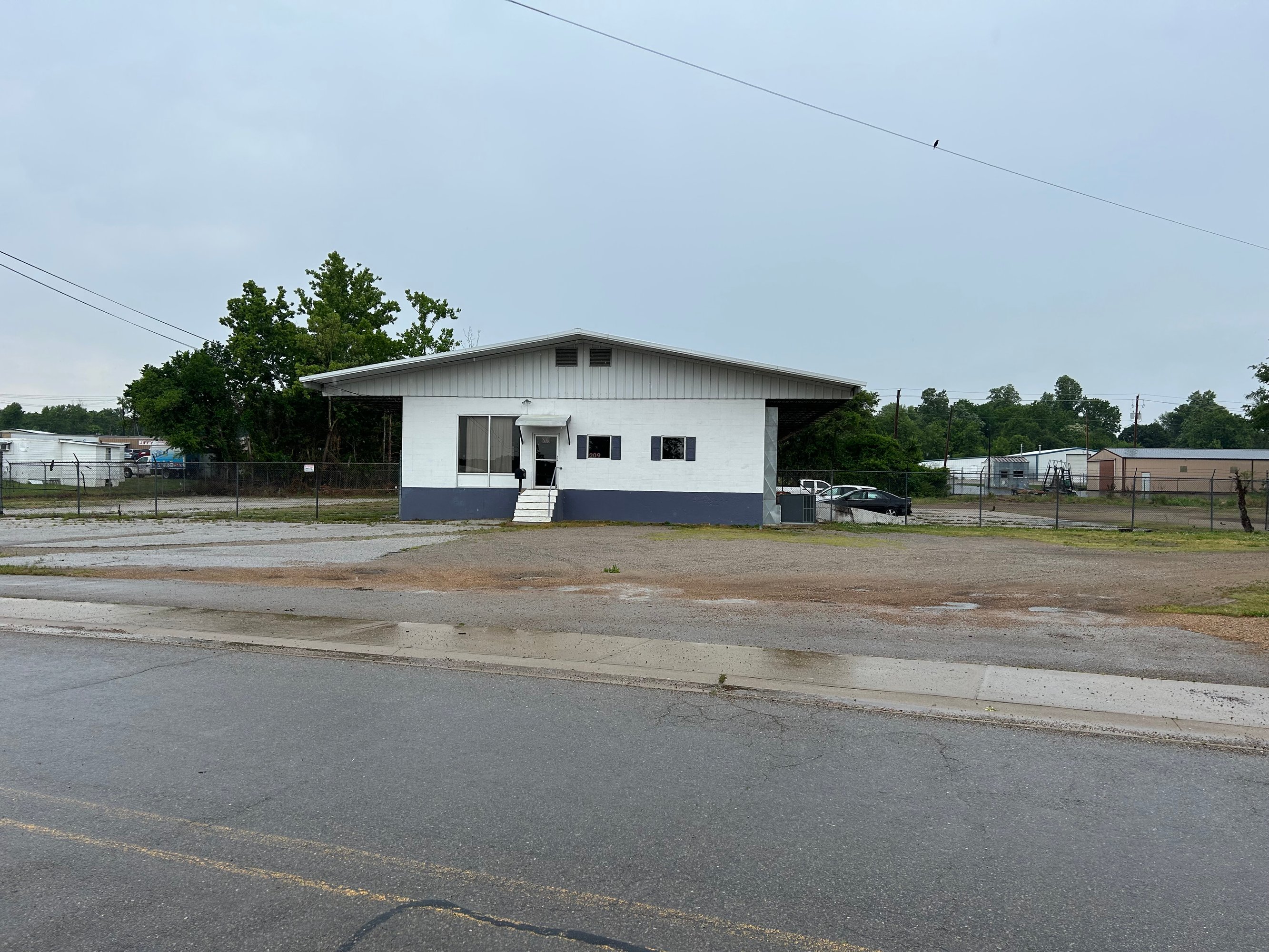 209 East Wade Ave, Mountain Home, AR 72653