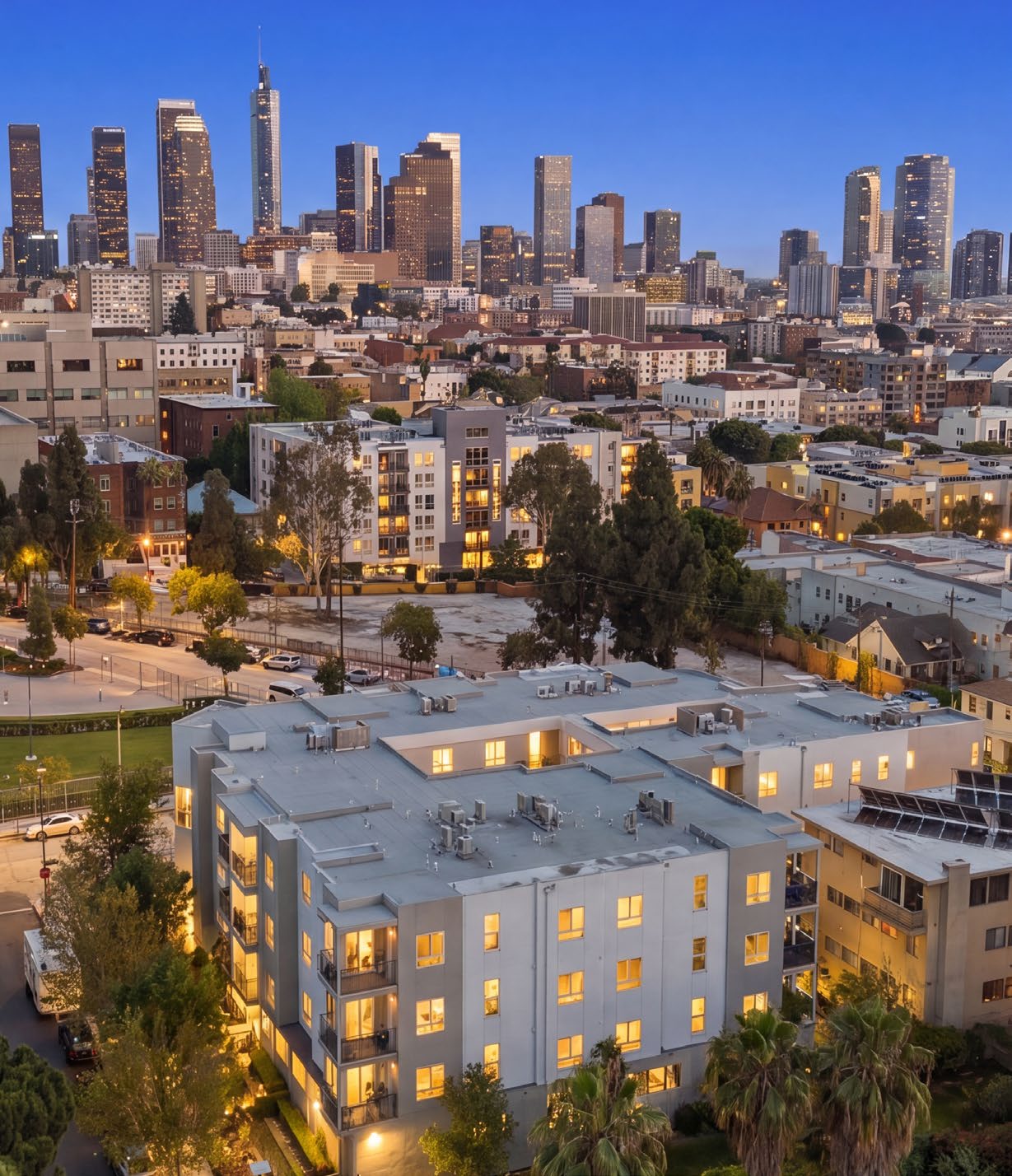 401 S Grand View St, Los Angeles, CA 90057