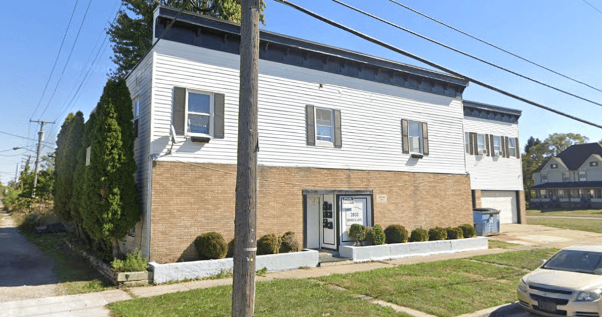 2833 Seneca Ave, Lorain, OH 44055