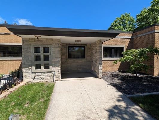 1415 Center Ave, Bay City, MI 48708