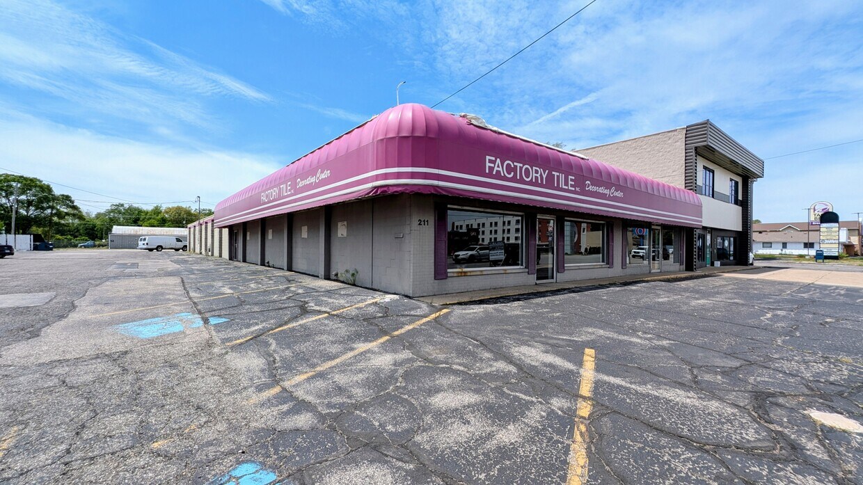 211 N Dixie Way, South Bend, IN 46637