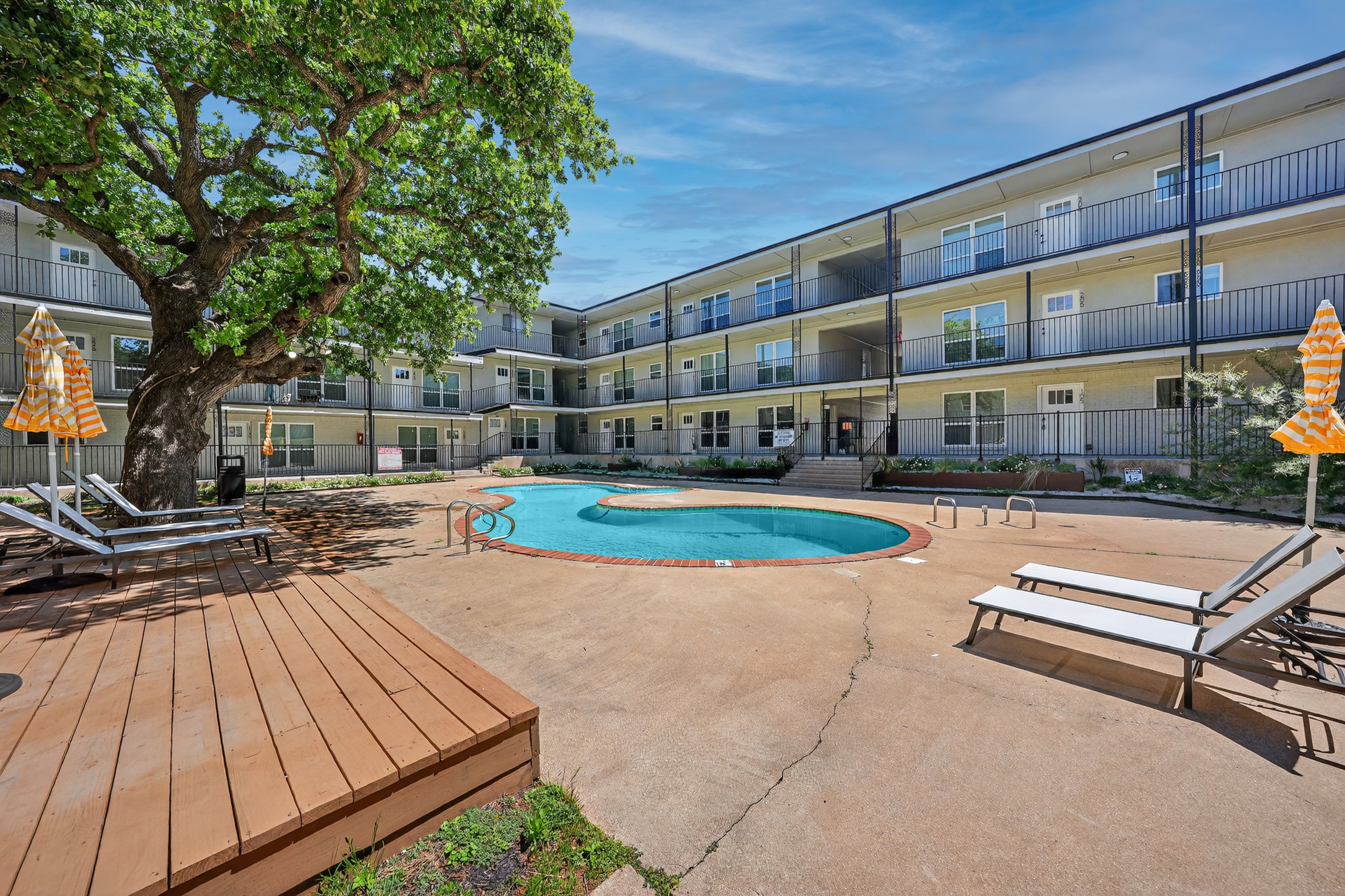 4210 Red River St, Austin, TX 78751