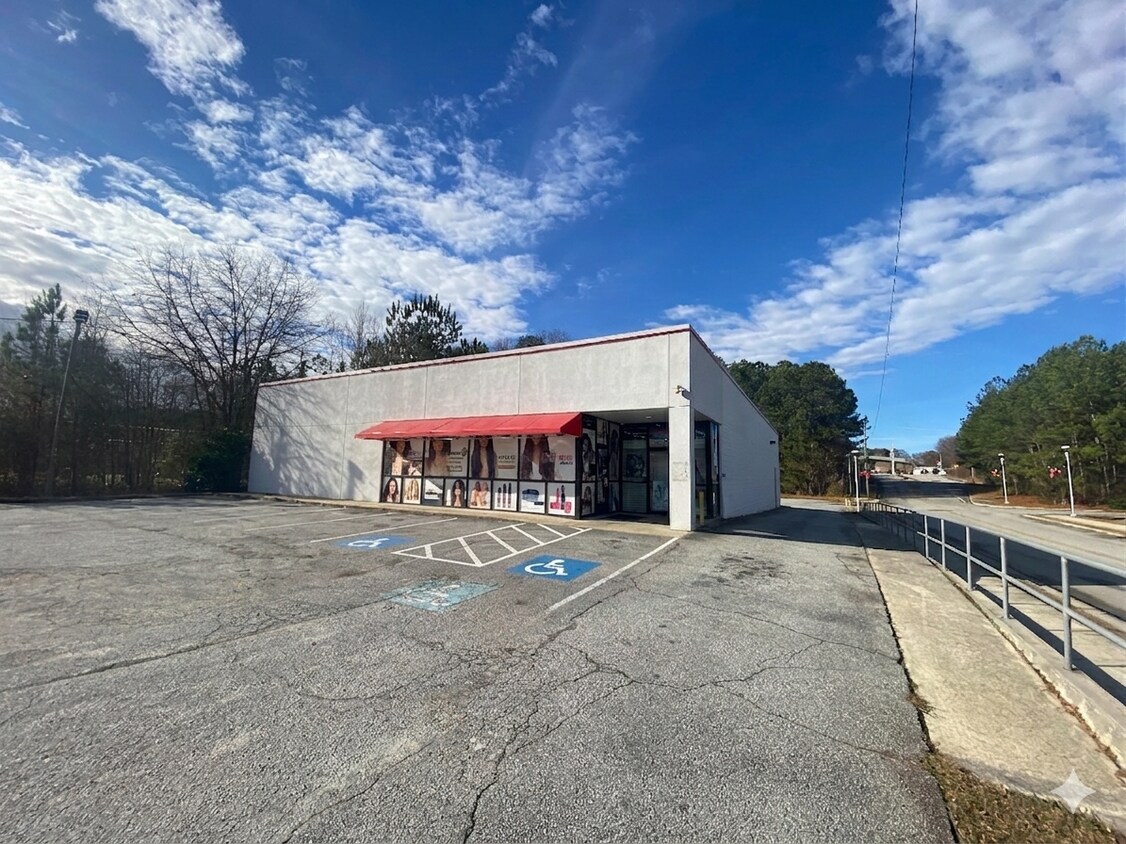 7227 Georgia 85, Riverdale, GA 30274