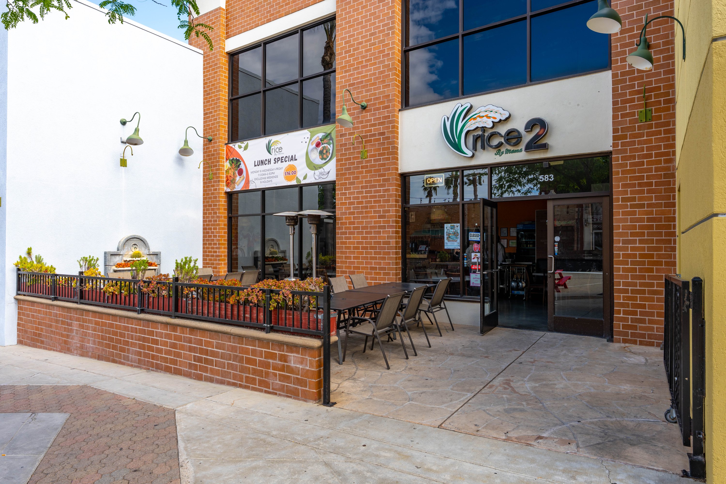 523 East Main St, Ventura, CA 93001