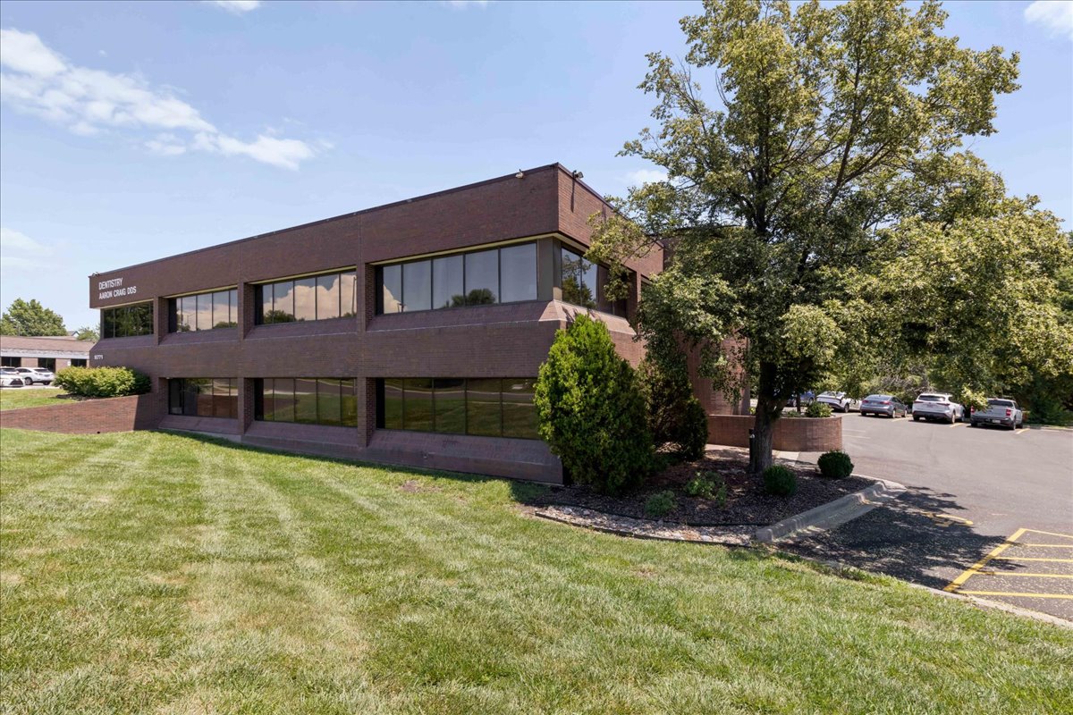11775 West 112Th St, Overland Park, KS 66210