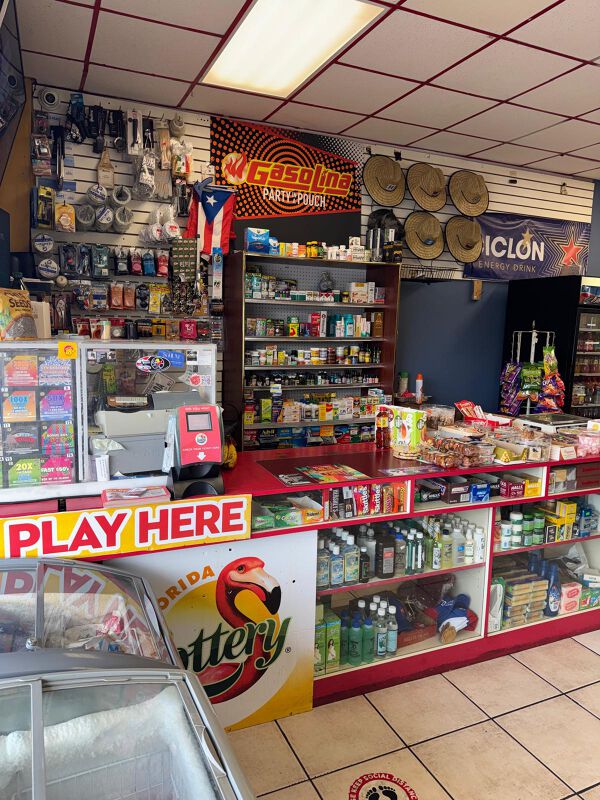 131 Buenaventura Blvd, Kissimmee, FL 34743