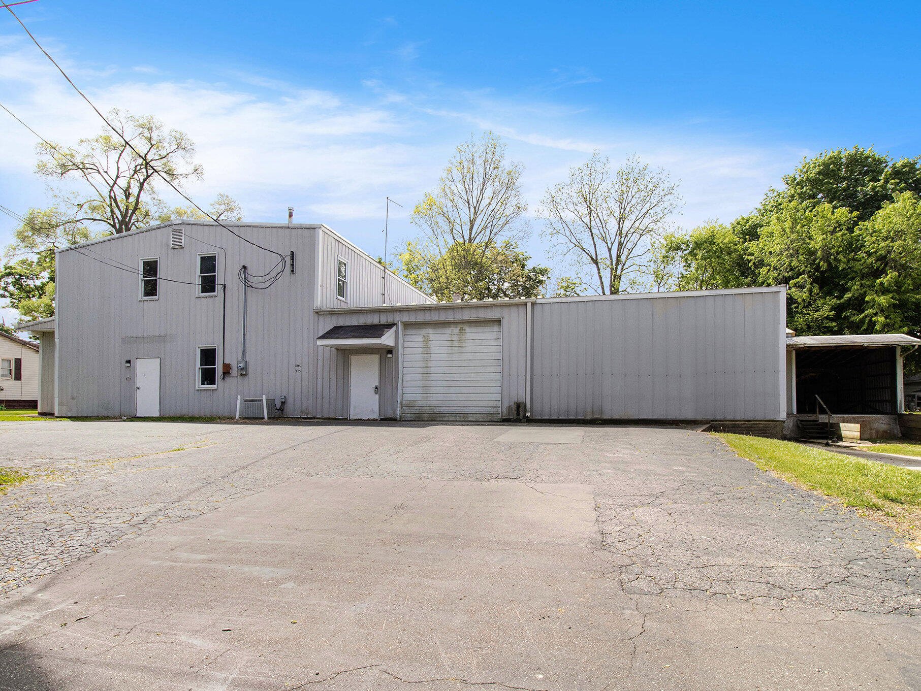 315 7Th Ave, Three Rivers, MI 49093