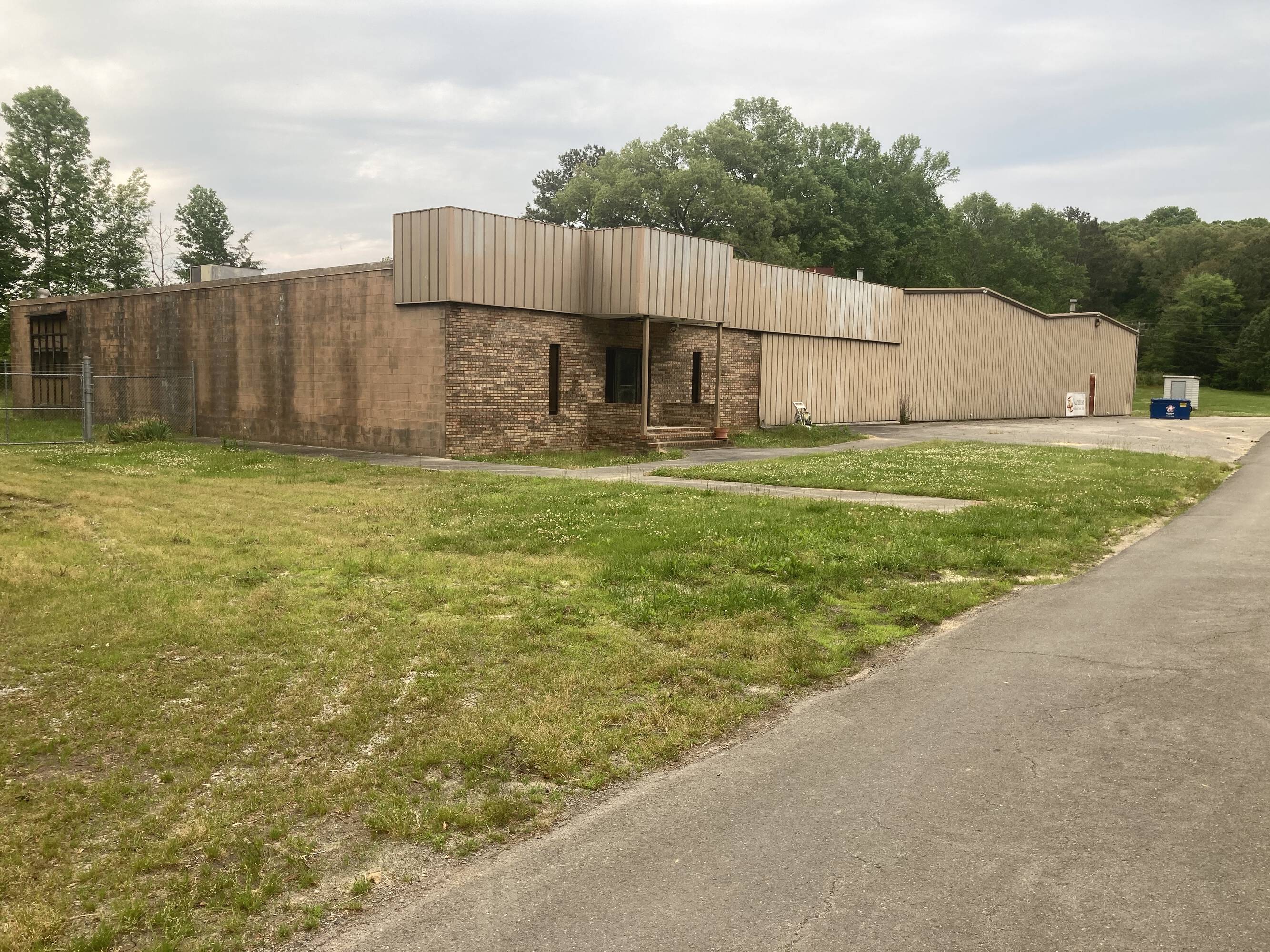 3960 Lodge Rd, Rocky Face, GA 30740