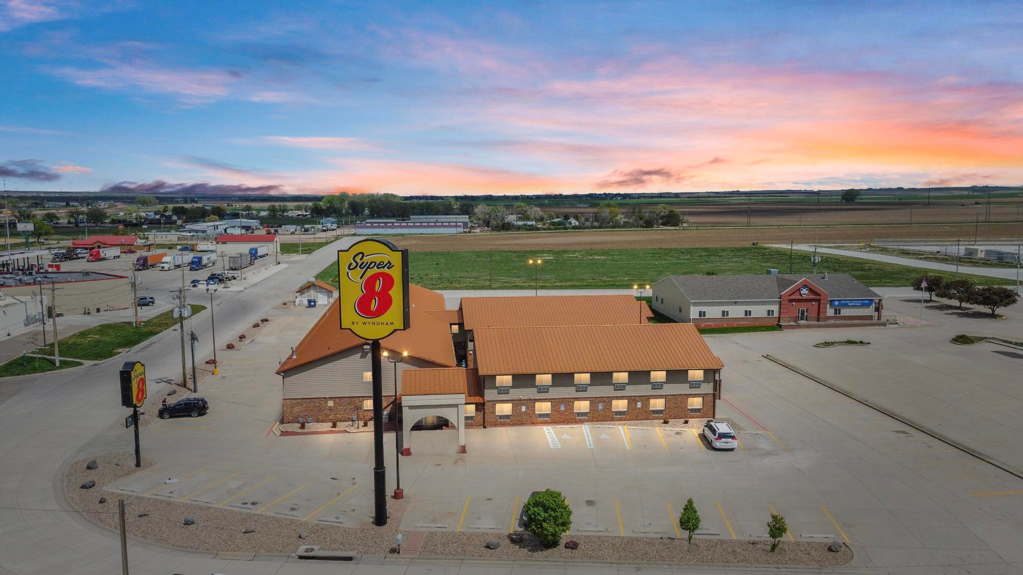 500 East A St South, Ogallala, NE 69153