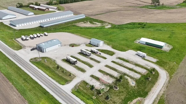 19669 Highway J18, Moravia, IA 52571