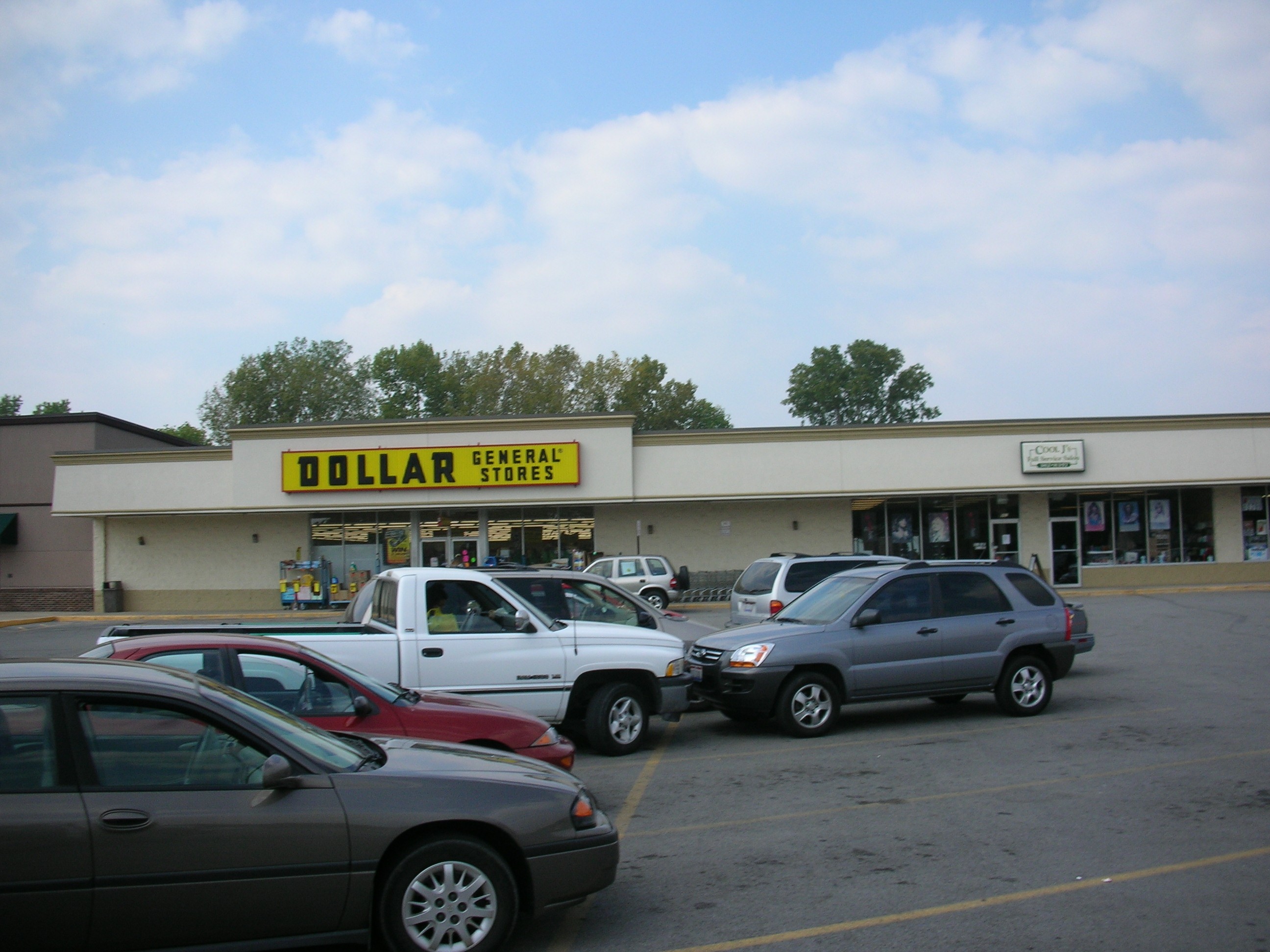 935 South St, Wilmington, OH 45177