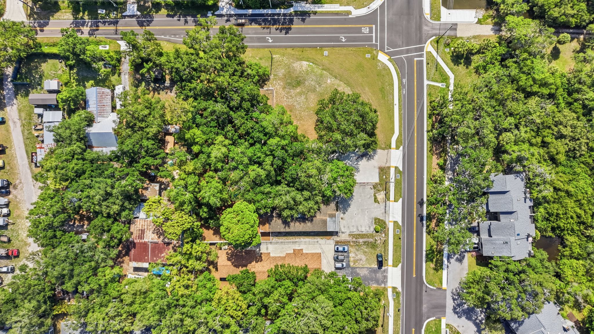 2886 Whitney Rd, Clearwater, FL 33760