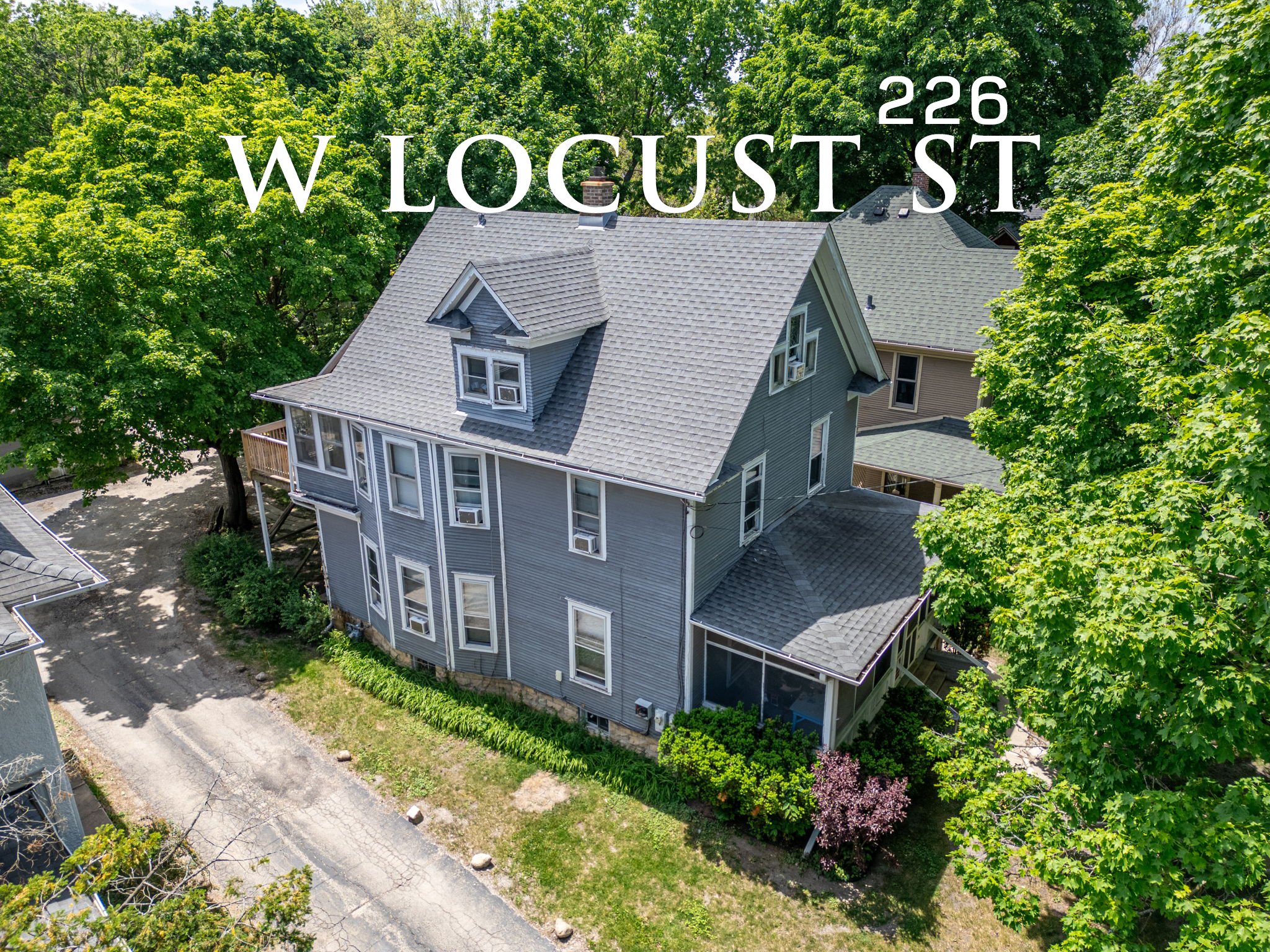 226 West Locust St, Dekalb, IL 60115