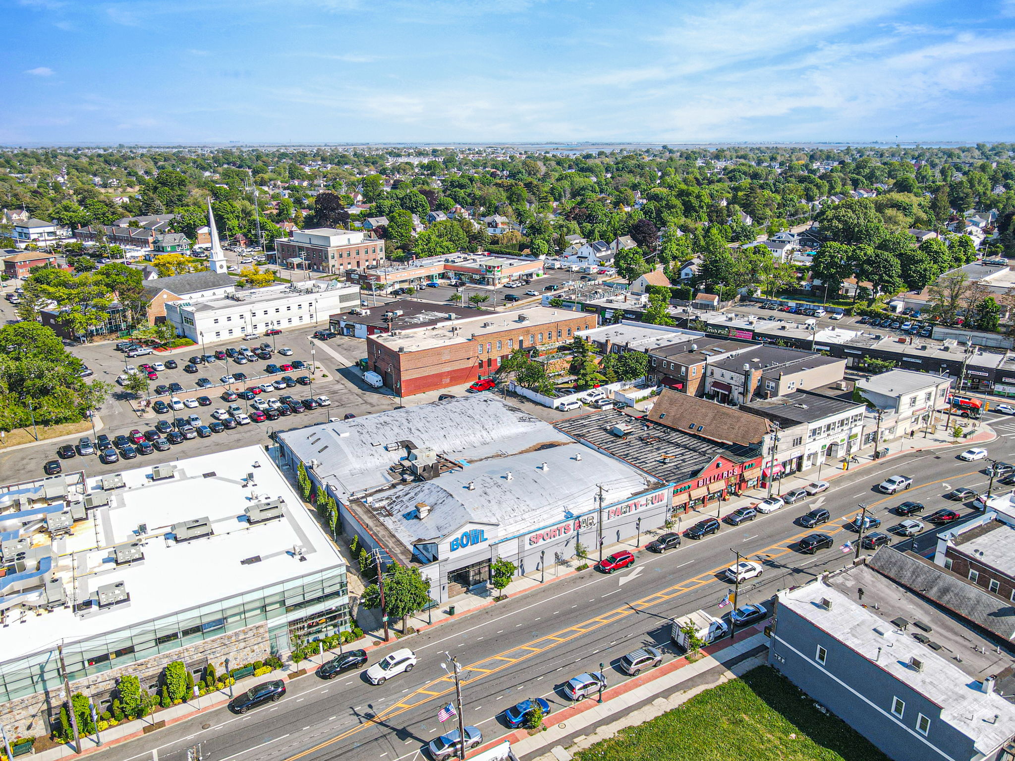 2407 Grand Ave, Baldwin, NY 11510