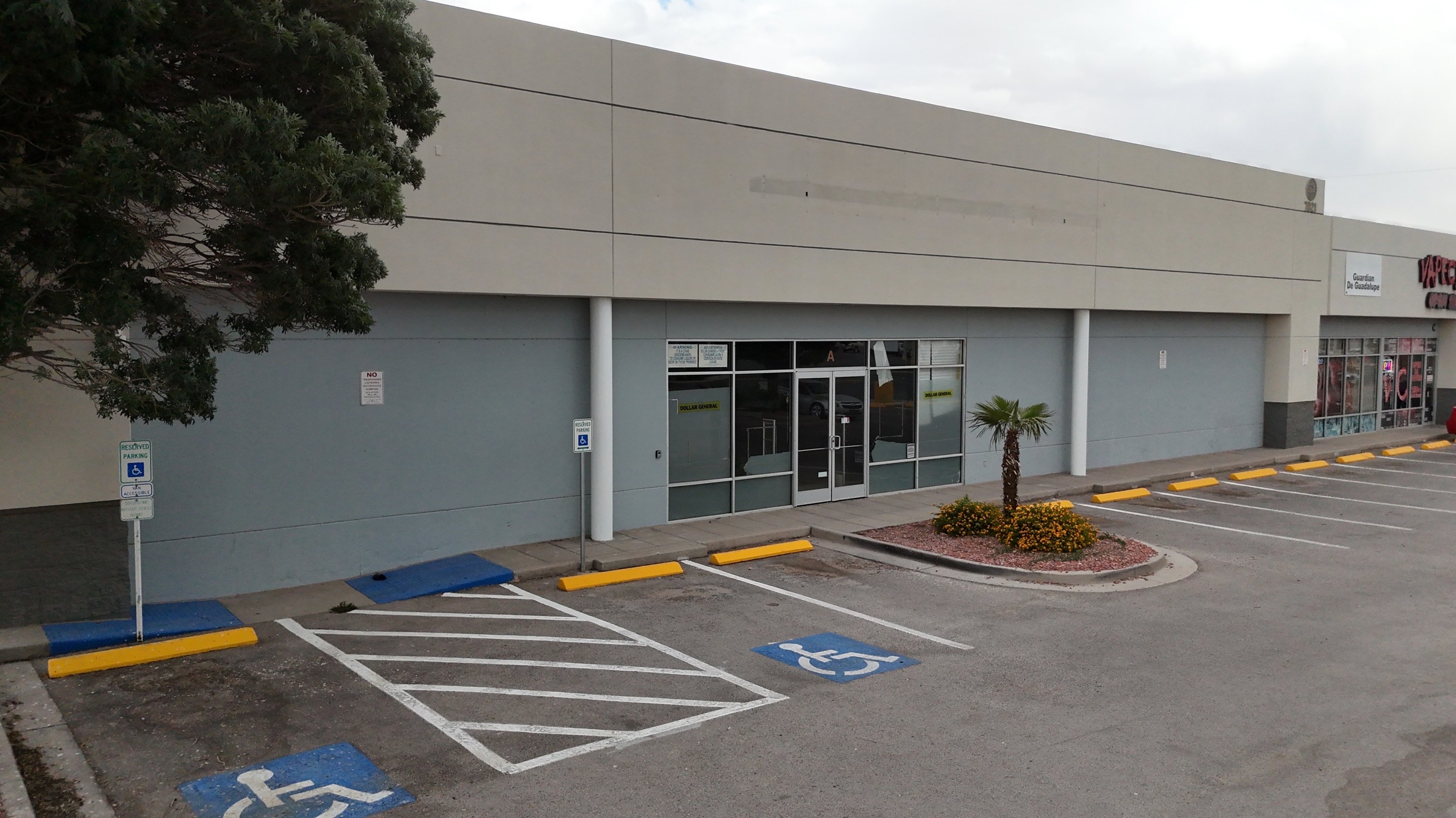 7021 Alameda Ave, El Paso, TX 79915