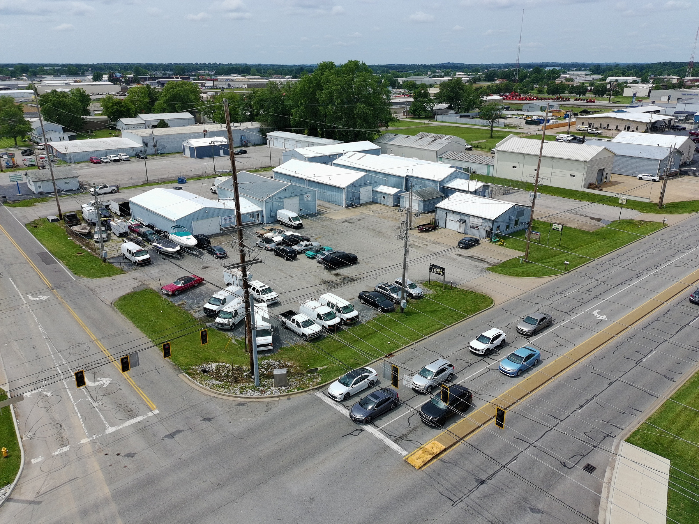 1600 N Burkhardt Rd, Evansville, IN 47715
