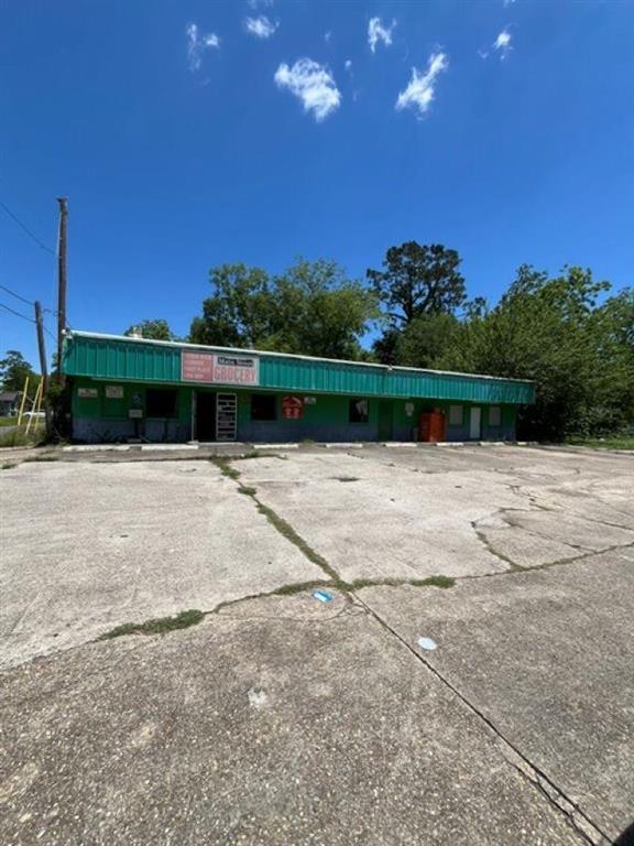 722 S Main St, Jennings, LA 70546